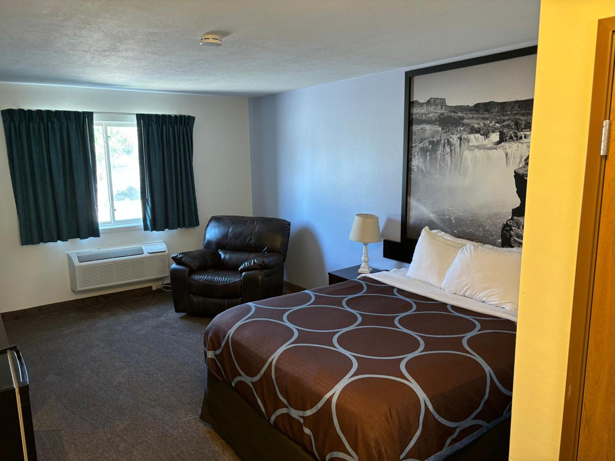 Super 8 By Wyndham Rexburg Hotel Exterior foto